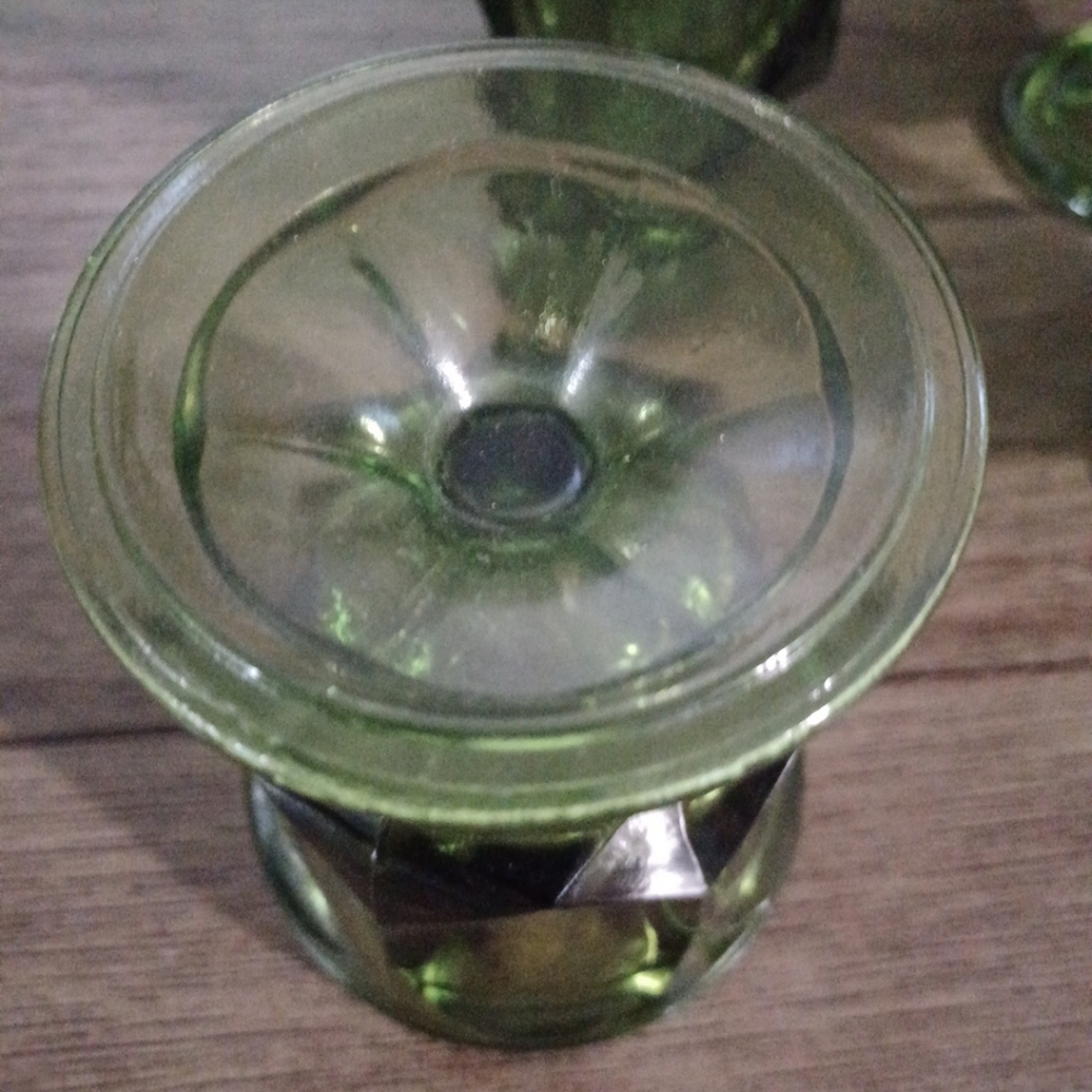 Vintage green glass goblets indiana heavy paneled thumbprint set of 6 - Picture 6 of 10